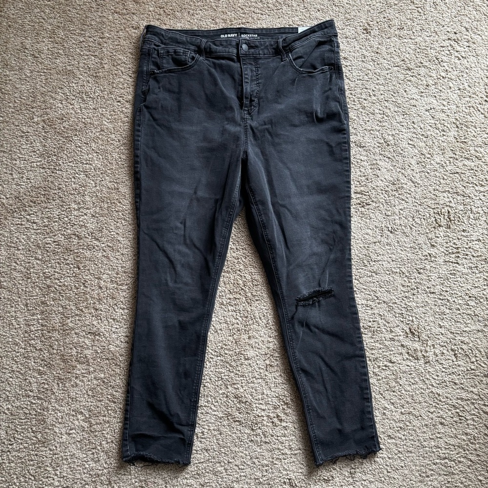 Old Navy Rockstar Skinny Jeans - High Rise (Size 16)